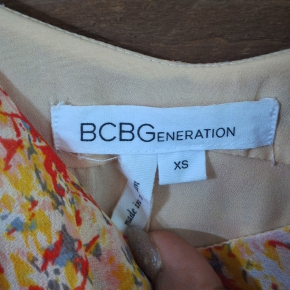 BCBG Generation Floral Spaghetti Mini Ruffle Dress SZ XS - Picture 5 of 7